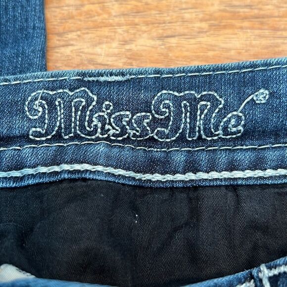 Miss Me Jeans Signature Boot 27 - Picture 2 of 16